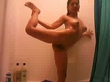 kitty linus stretching in the shower webcam